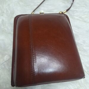 Vintage Zè made in New Zealand leather bag